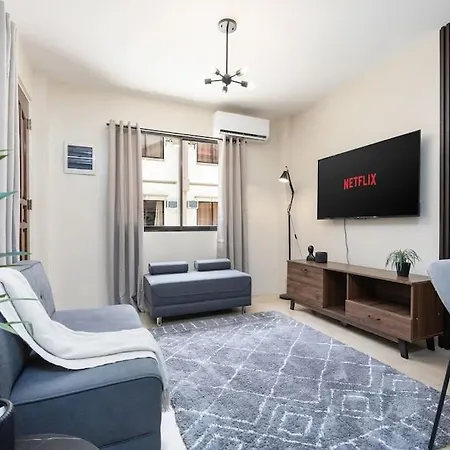 Whole 3Br Furnished Townhouse Near Cebu It Park With Parking, Fast Wifi, Netflix And More