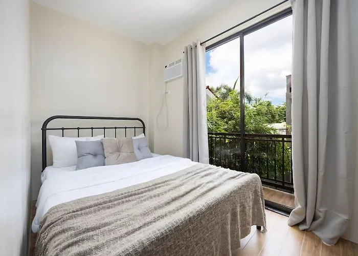 Whole 3br Furnished Townhouse Near It Park With Parking, Fast Wifi, Netflix And *